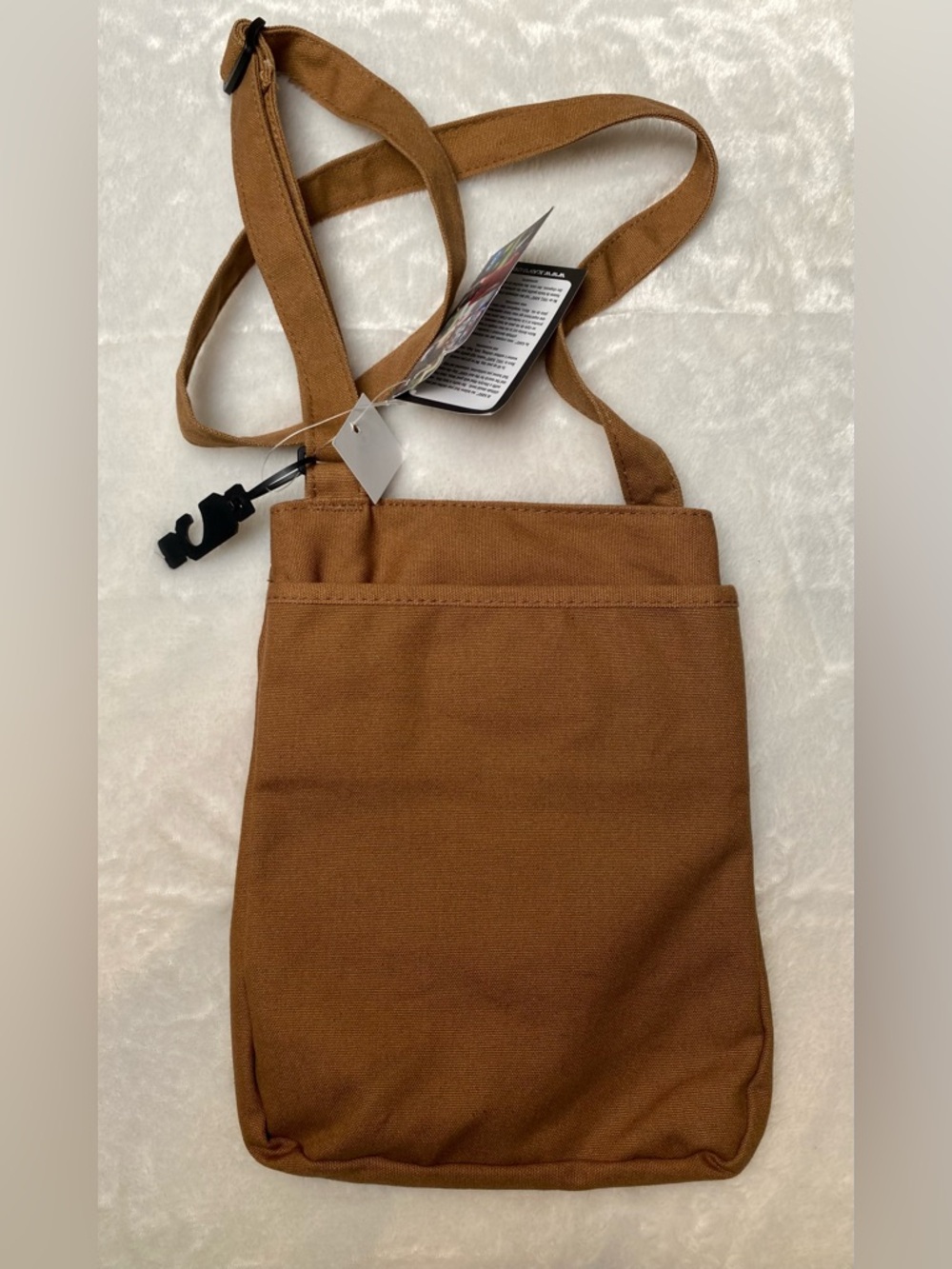 Kavu Keeper Crossbody in Caramel - Picture 5 of 7